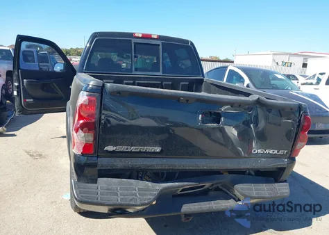 2005 Chevrolet Silverado 1500 Z71 z USA, uszkodzony, nr VIN 2GCEK13T051255898